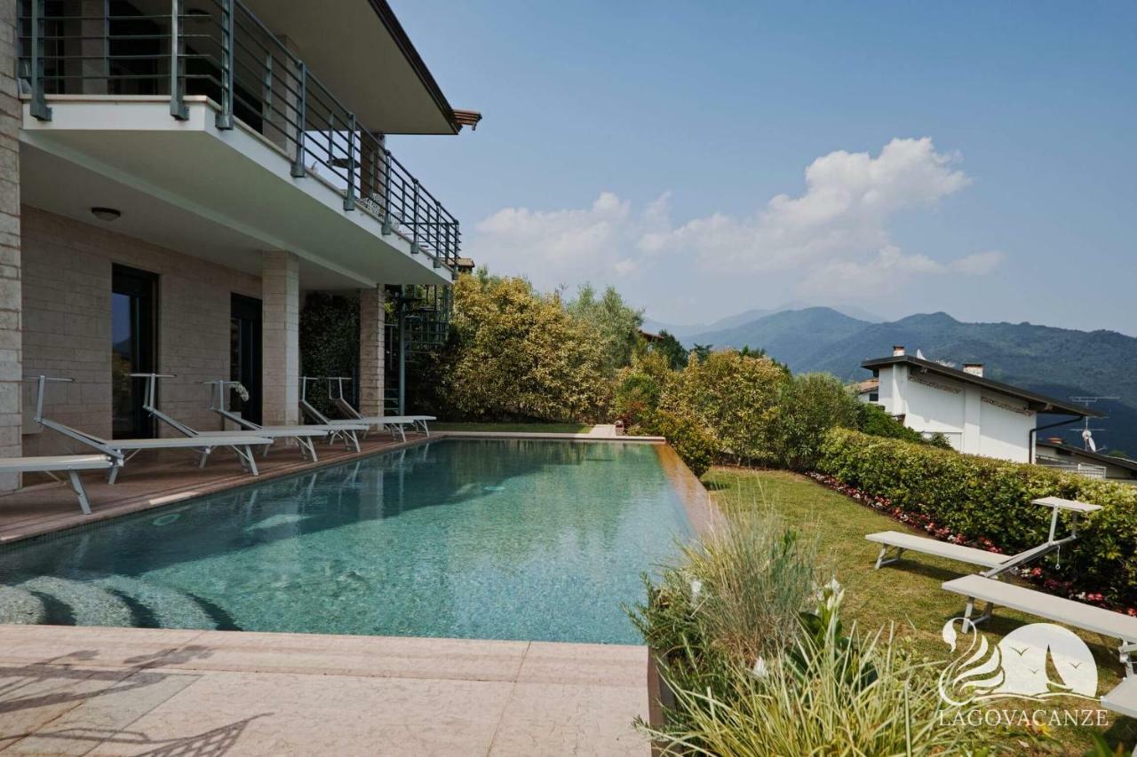 Roe Villa Livia Luxury מראה חיצוני תמונה